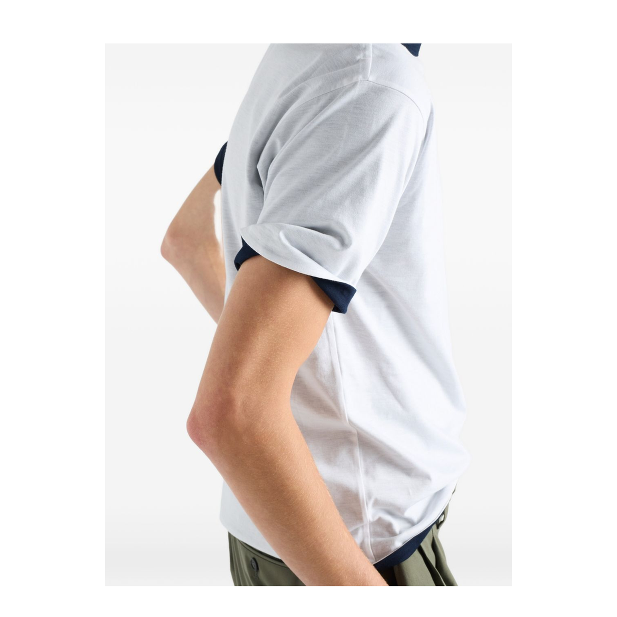 T-Shirt - Image 4