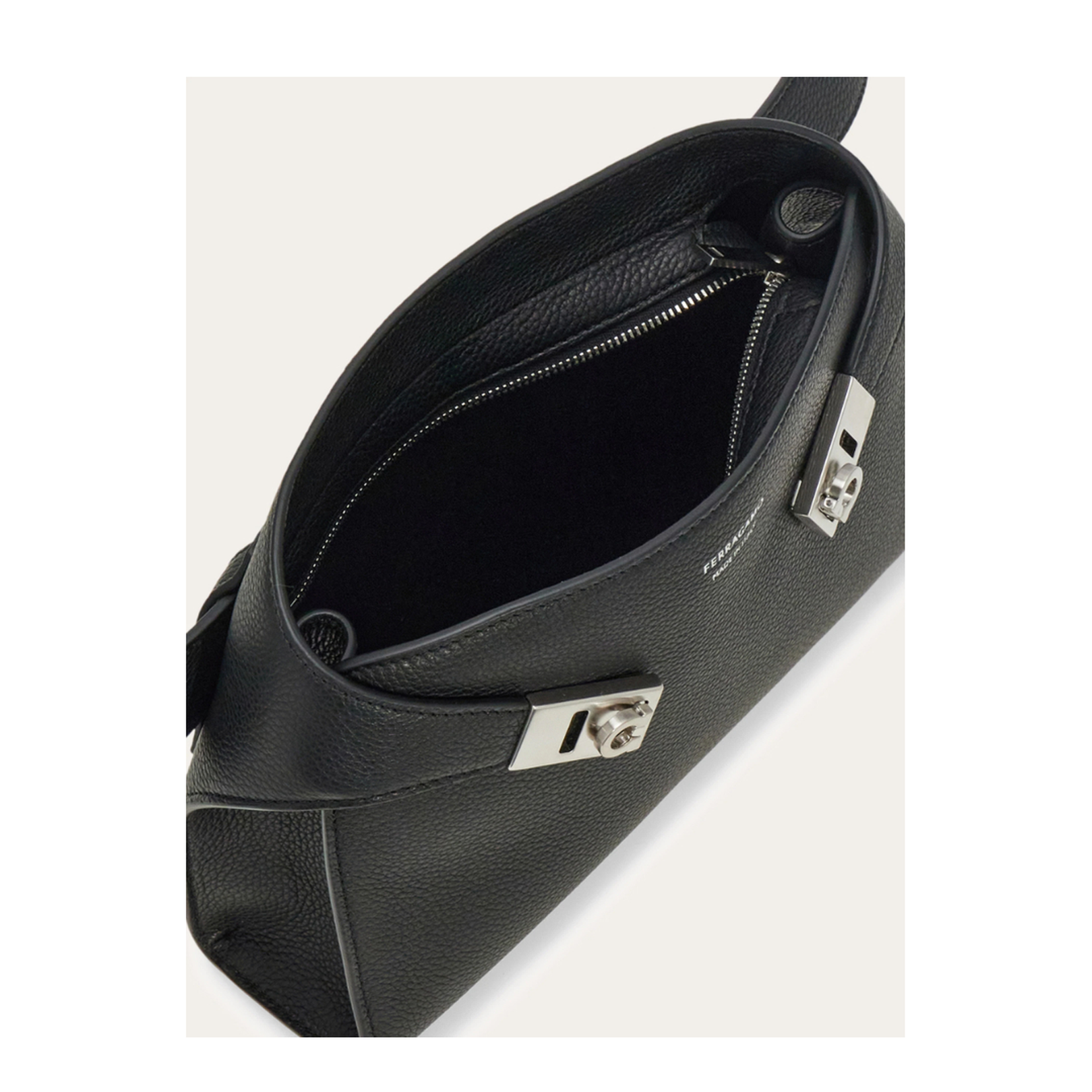 Bridge Bag with Double Magnetic Closure - Image 5