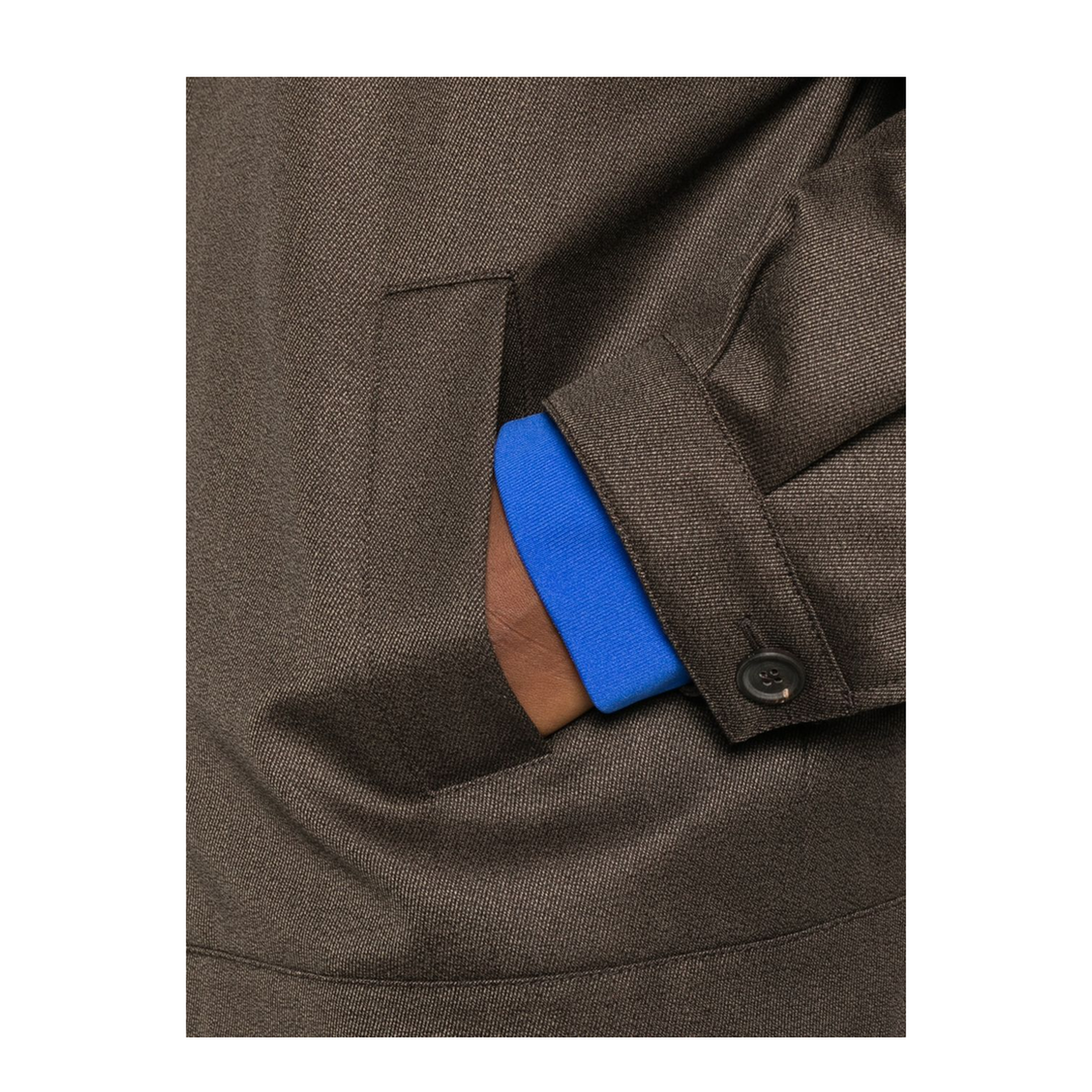Coats - Image 3
