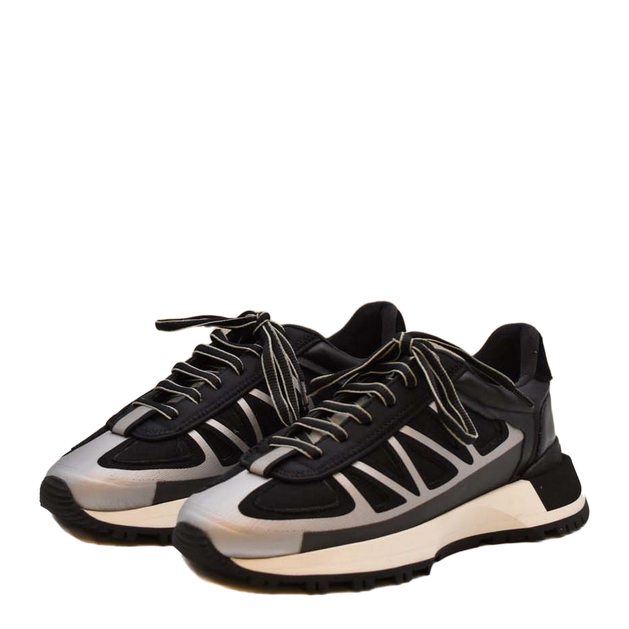 Sneakers - Image 3