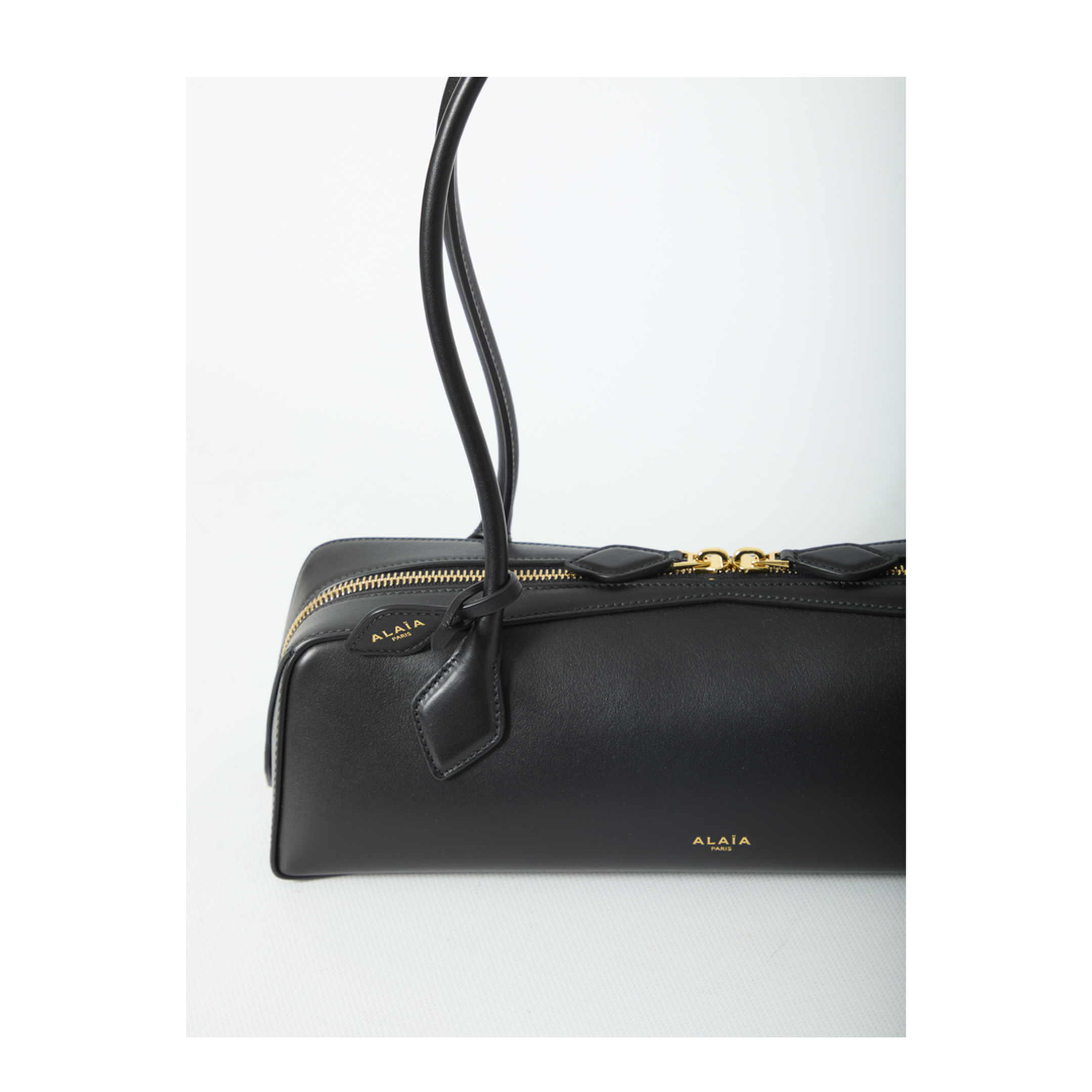 Le Teckel Medium Nubuk Shoulder Bag - Brown/Gold - Image 4