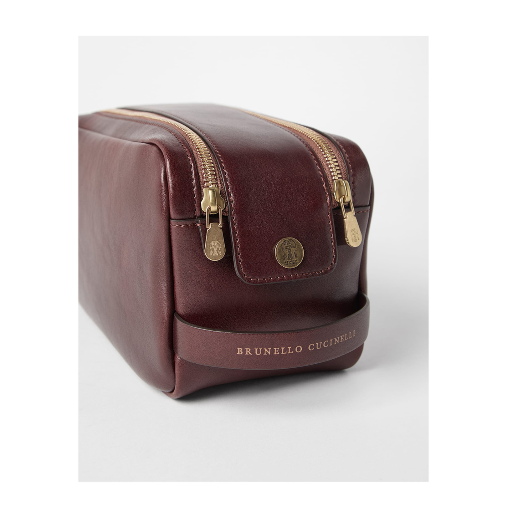 Beauty Case with Double Zipper in Burgundy - Image 3