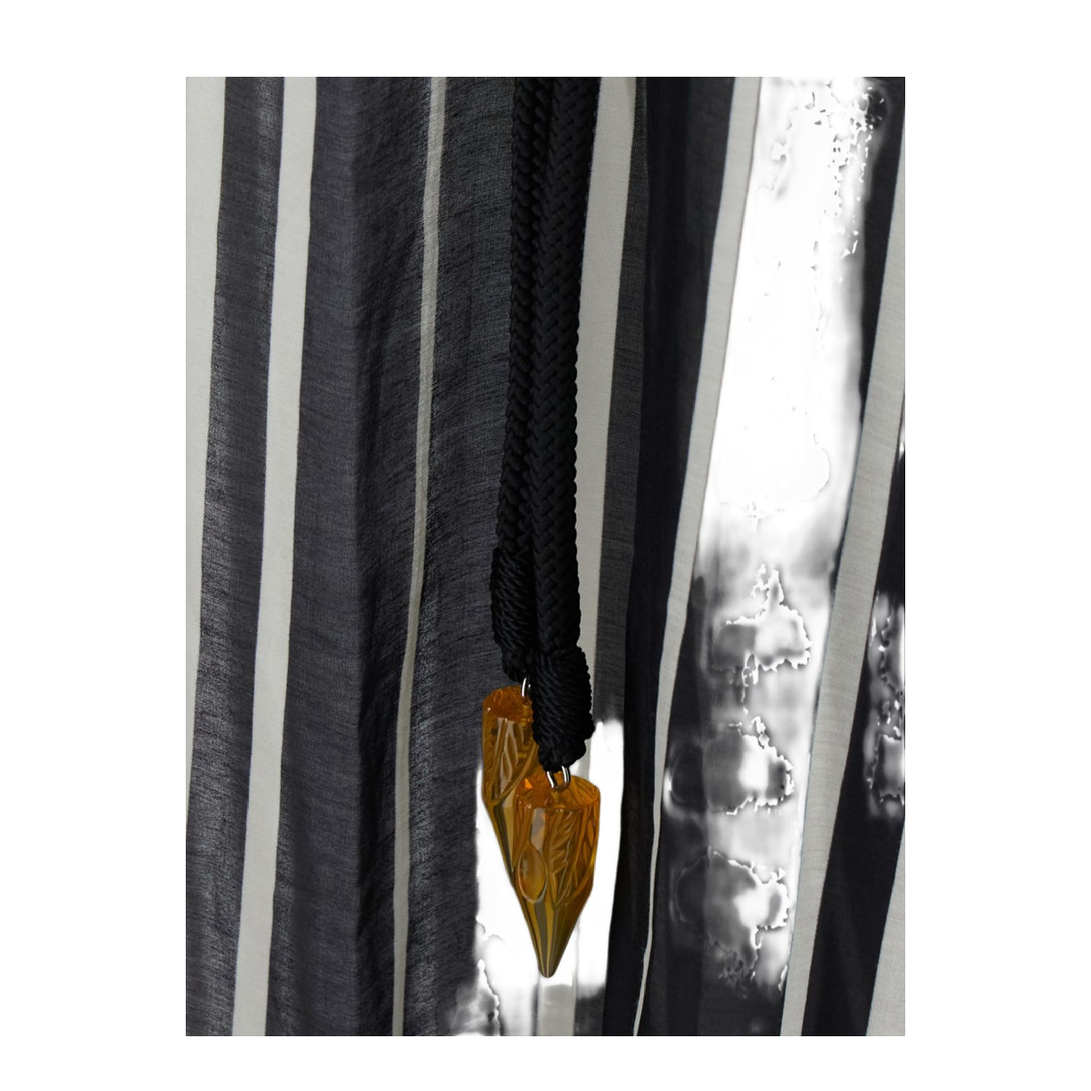 Sea Clothing Black - Image 3