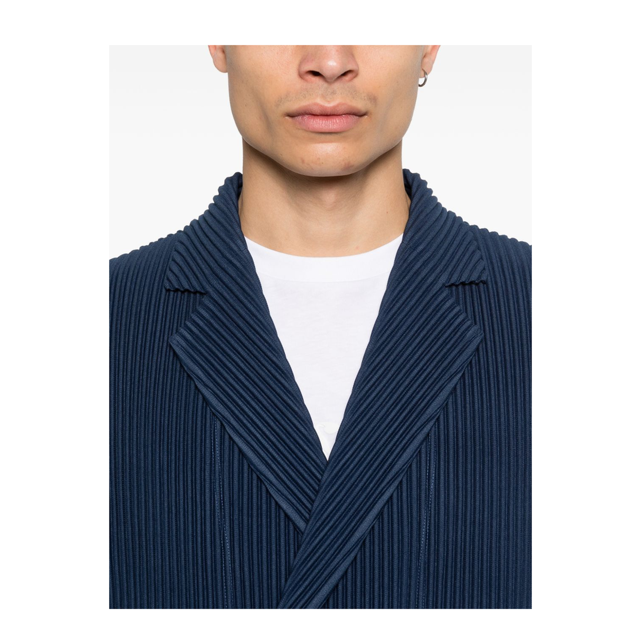 Double-Breasted Pleated Jacket - Image 3