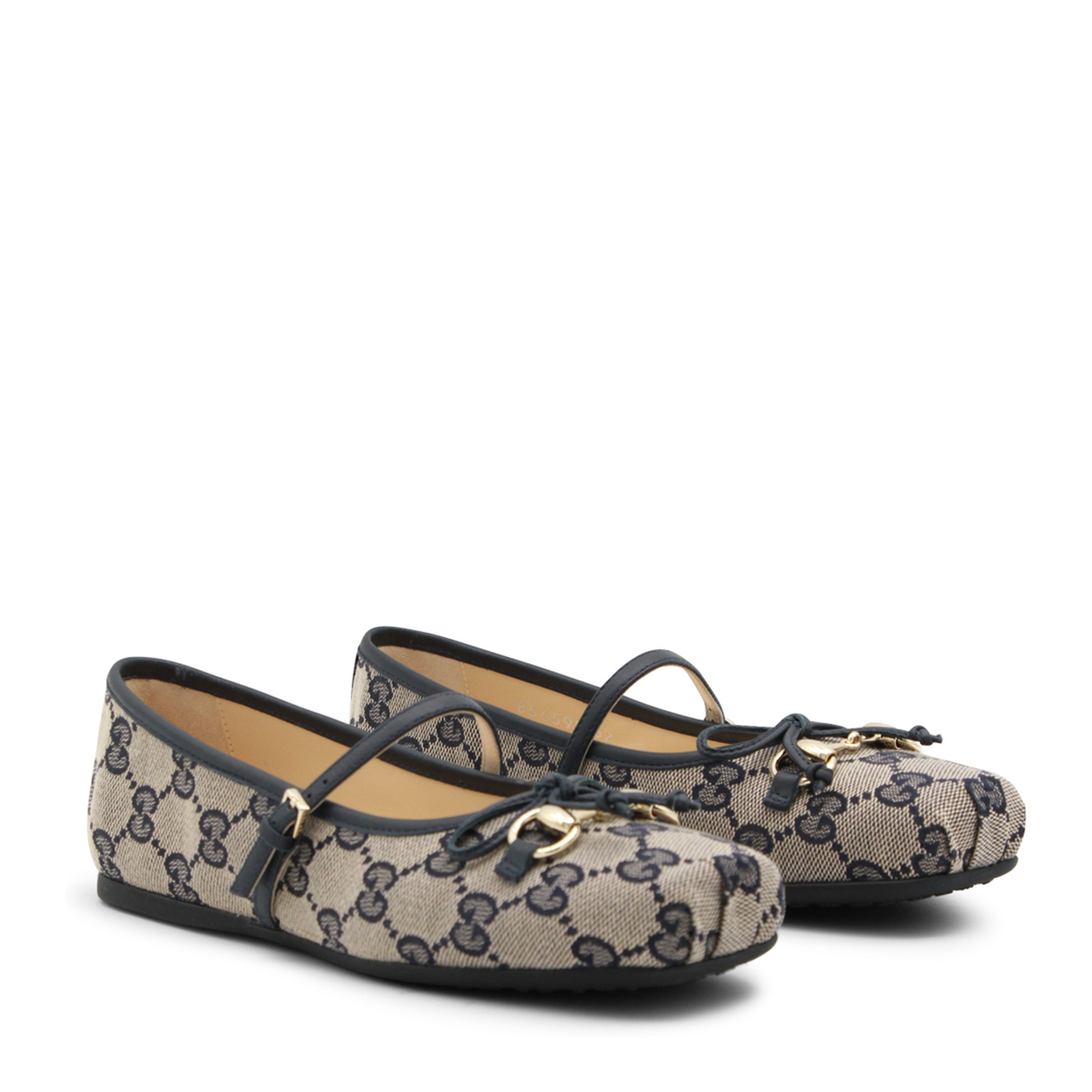 Shoes - Image 3