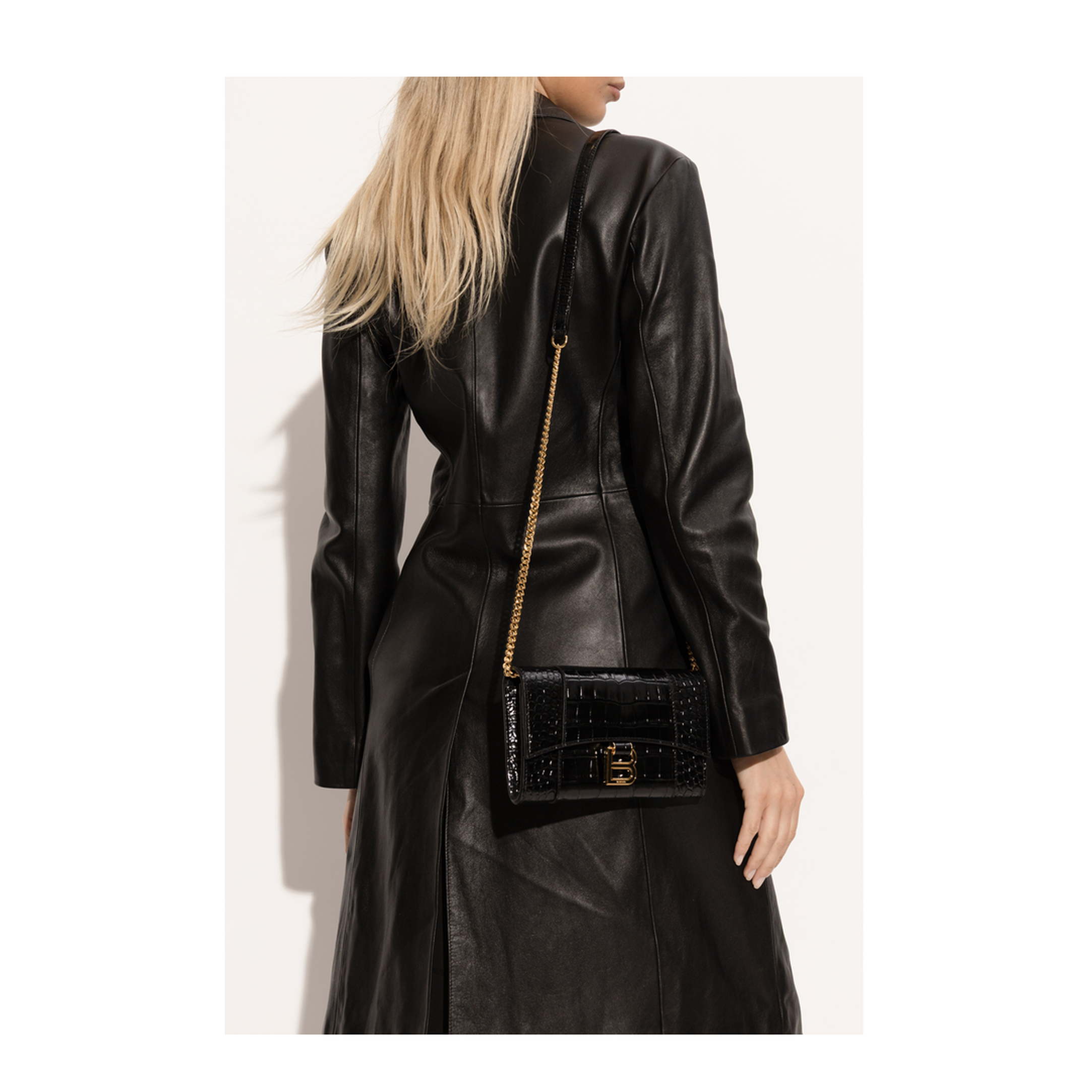 Hourglass Wallet on Chain Calf Leather - Black - Image 2