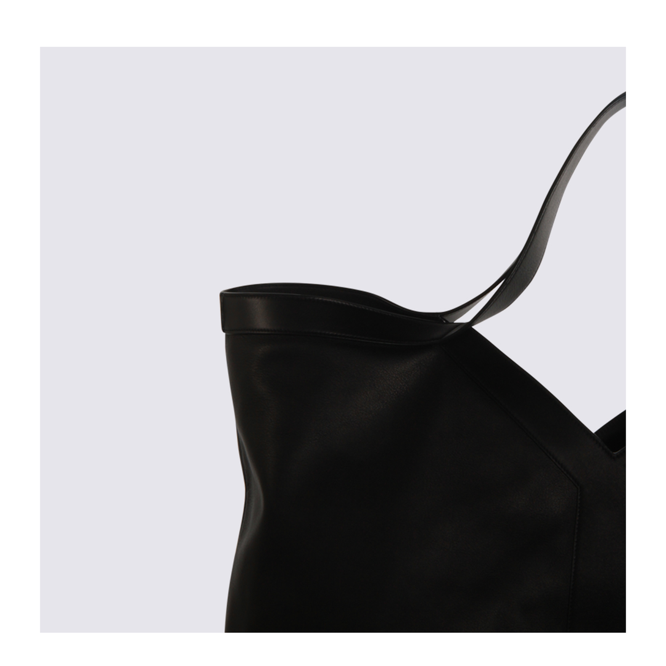 Y Maxi Tote in Grained Leather - Image 9