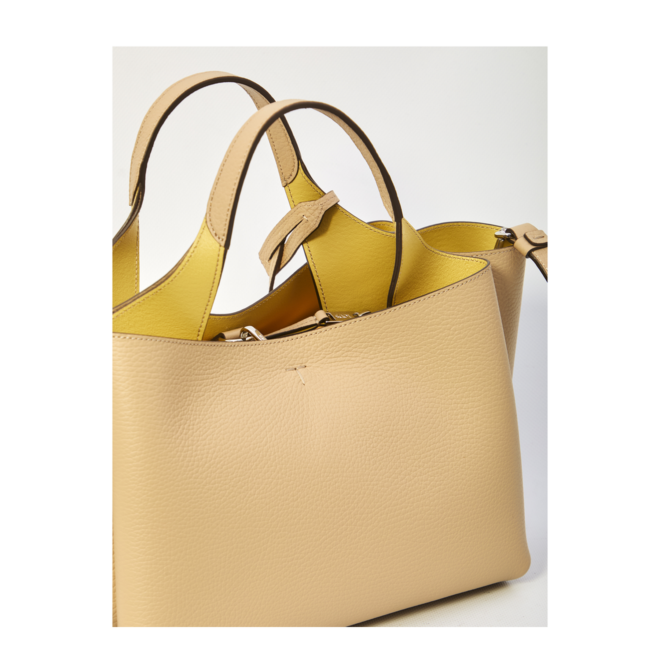 T Timeless Small Hammered Leather Mini Bag - Beige - Image 4