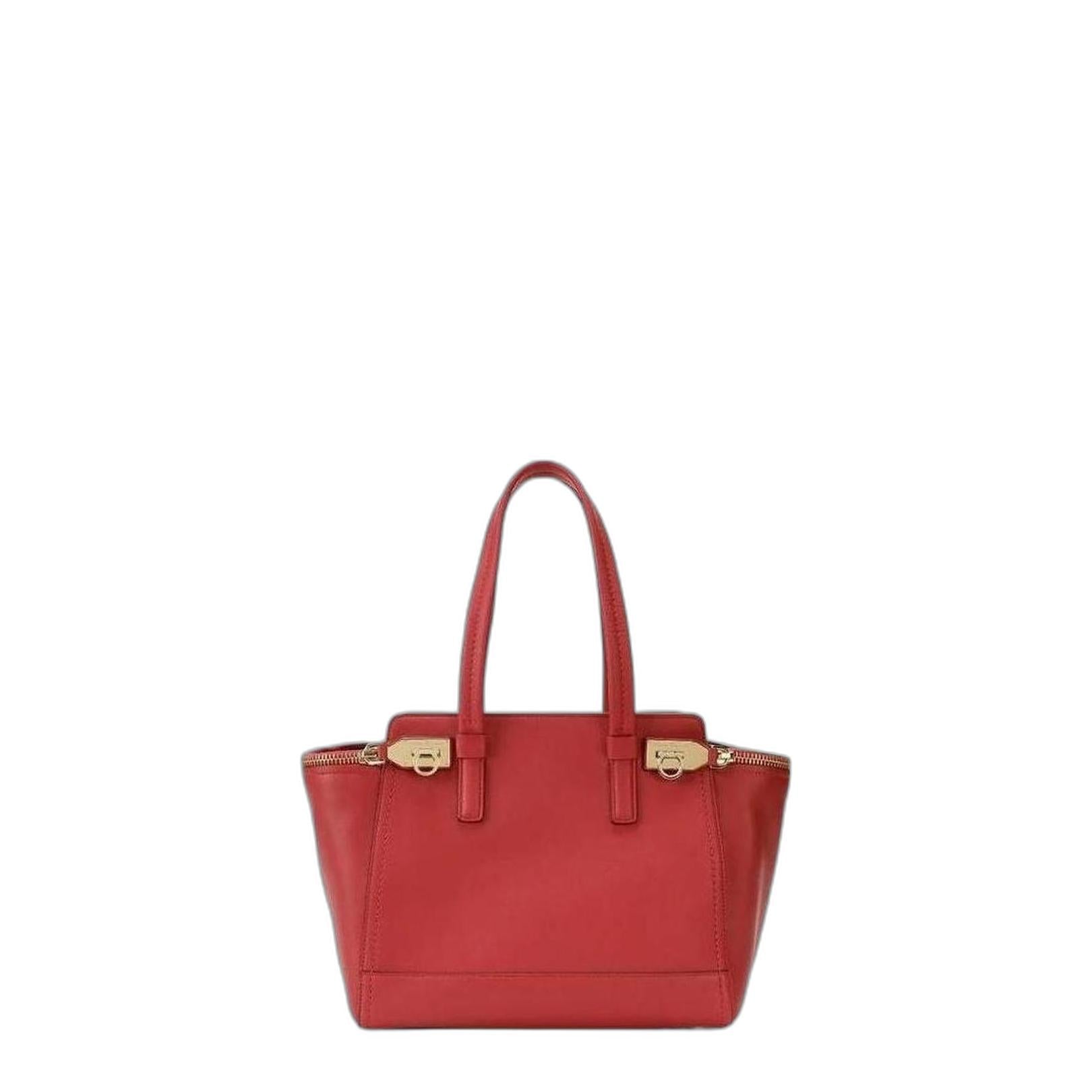 Women's Handbag - Image 1