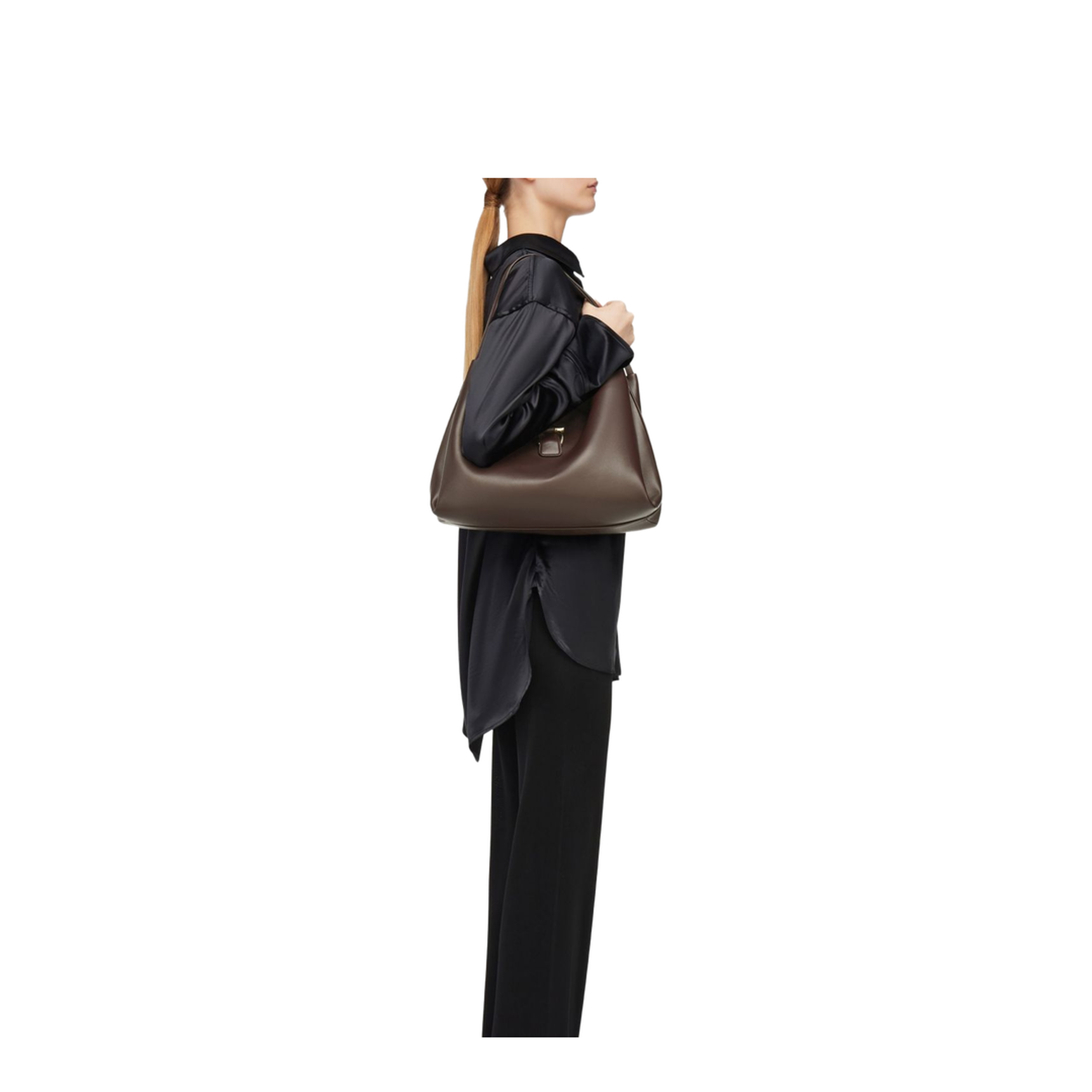 Tote Bag Shoulder Bags in Brown - Image 4