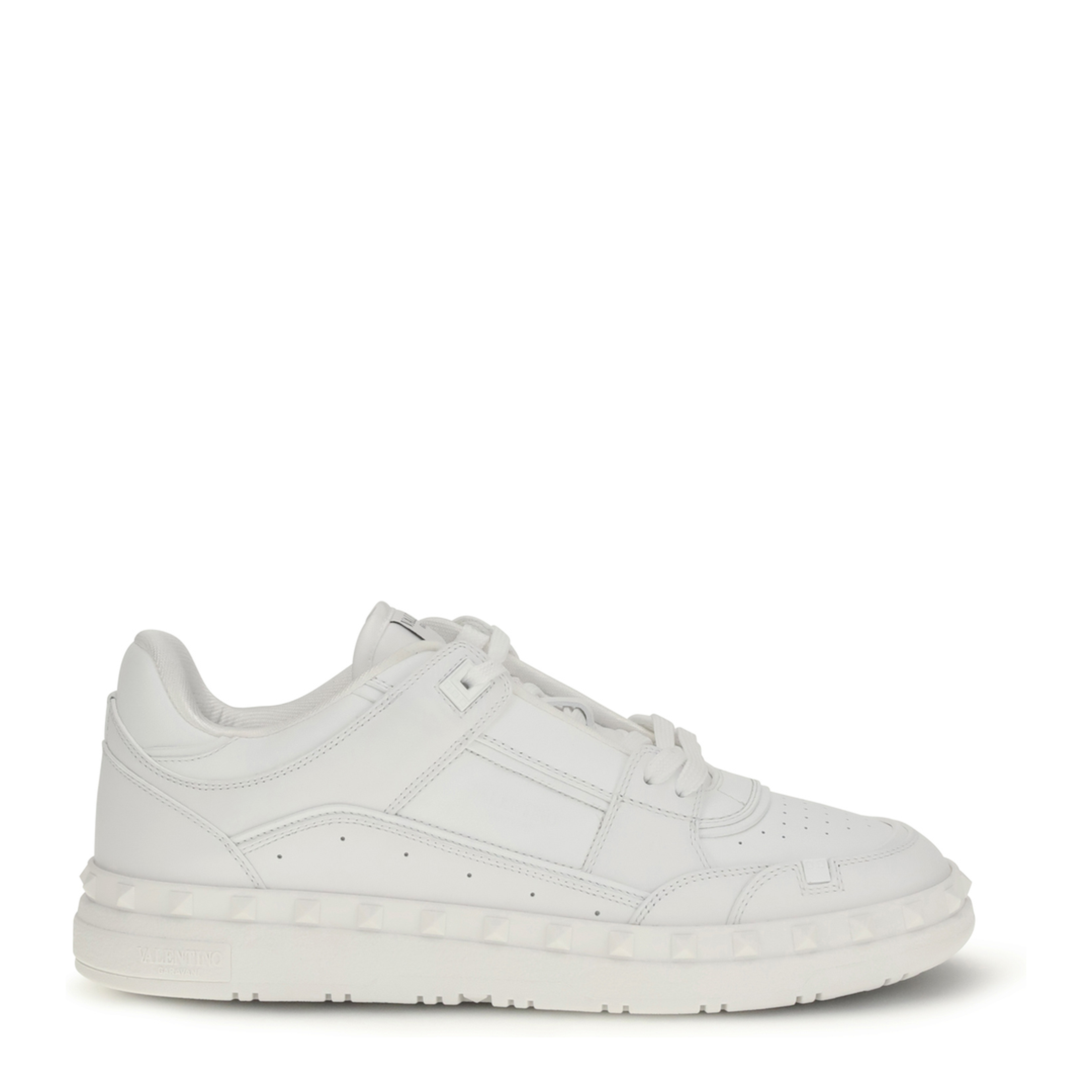 Low Top Freedots Sneakers - Image 1
