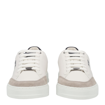 Bos Taurus Sneaker in White - Image 3