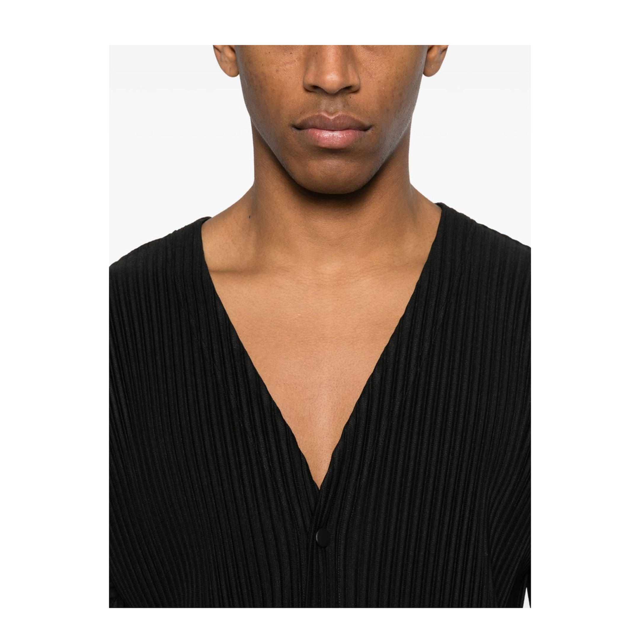 Pleated V-Necked Cardigan - Image 5