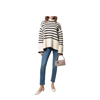 Rockstud Small Crossbody Bag - Image 5