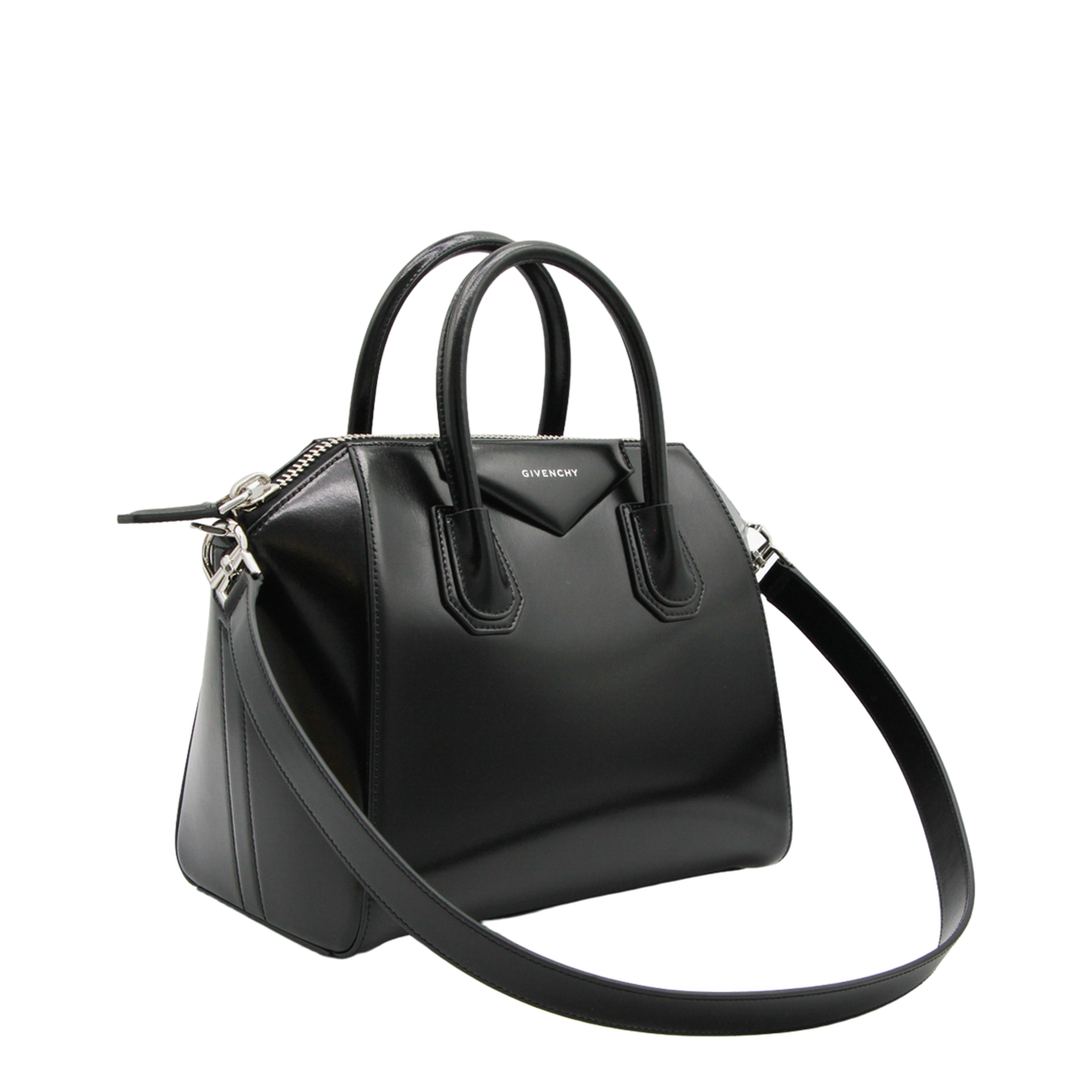 Antigona Small Leather Shoulder Bag - Image 4