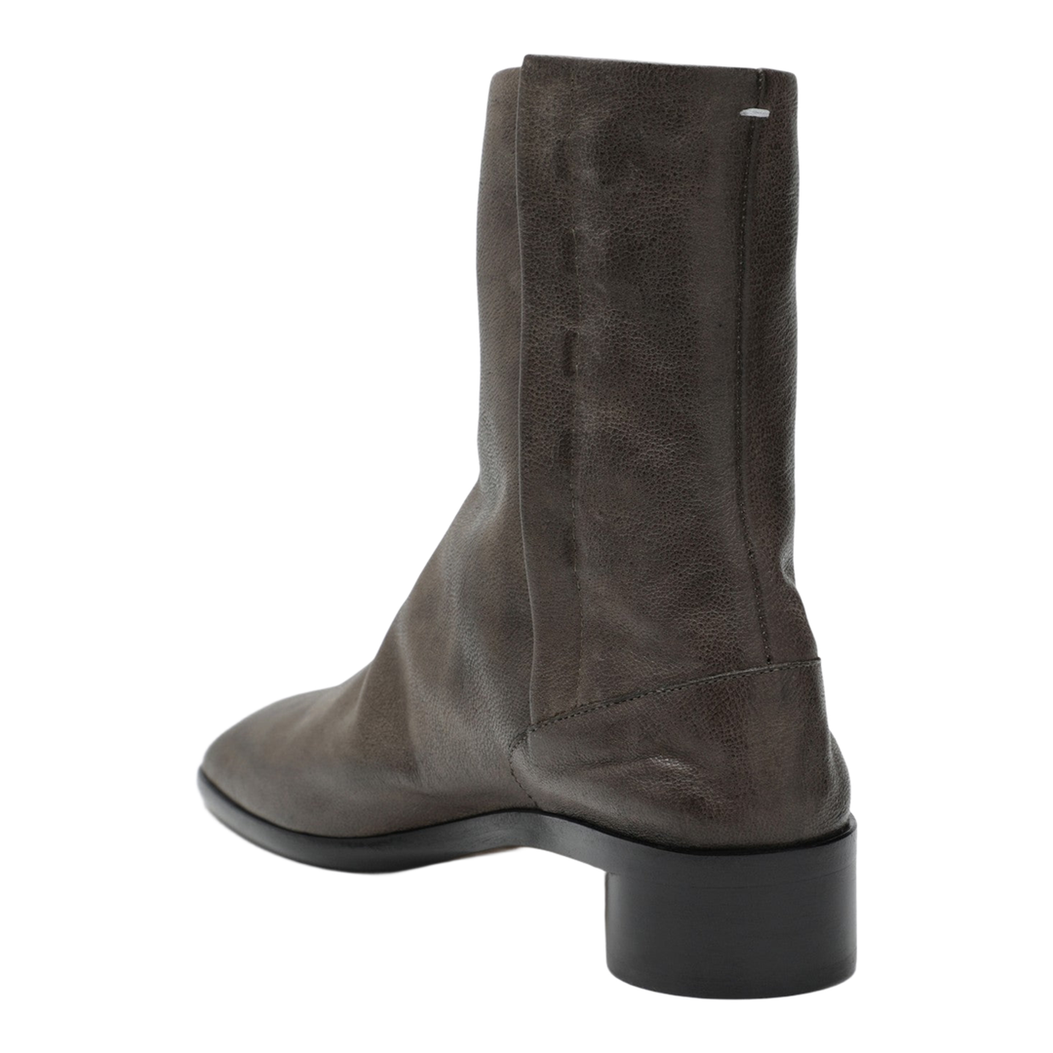 Tabi Ankle Boot in Brown Leather - Image 2