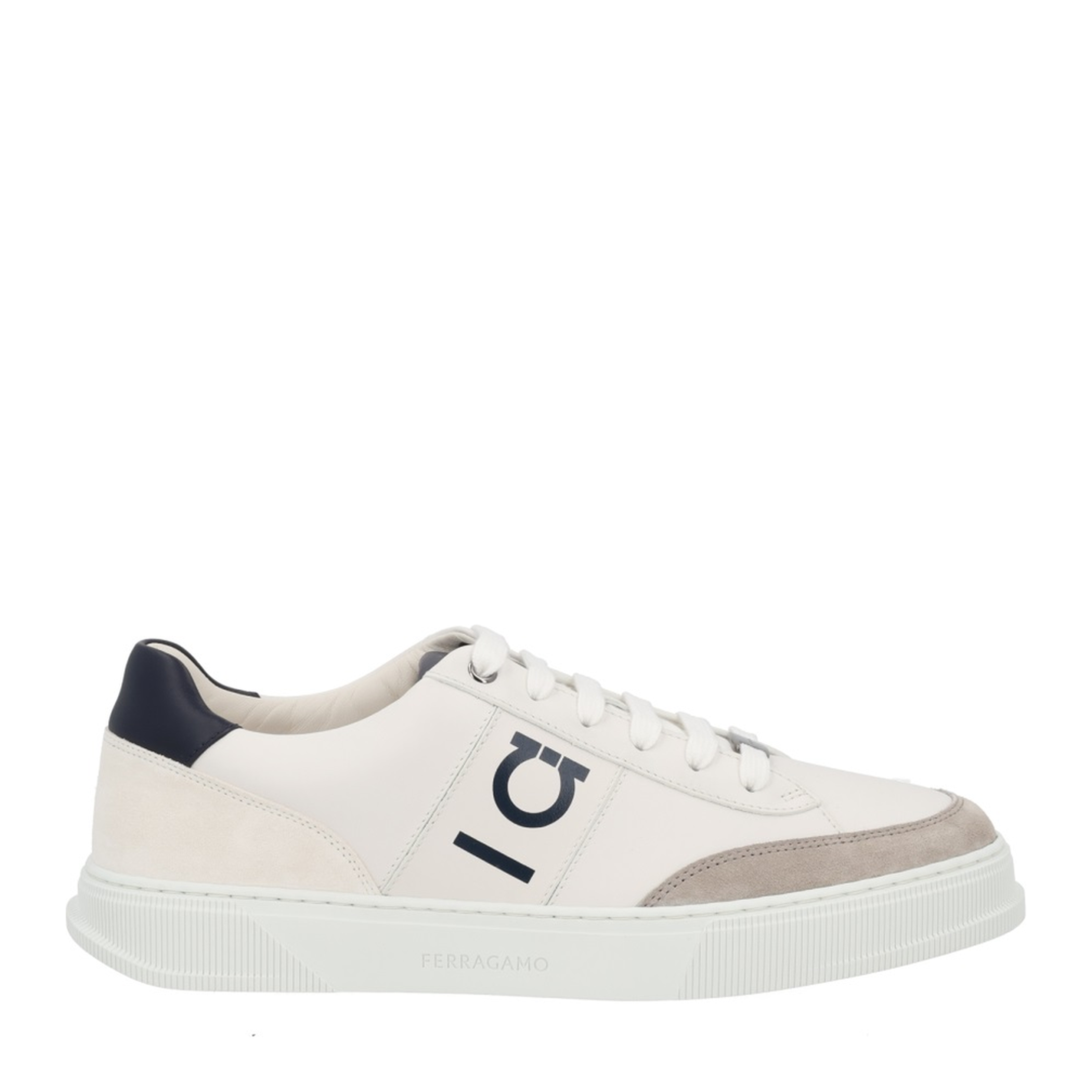 Bos Taurus Sneaker in White - Image 1