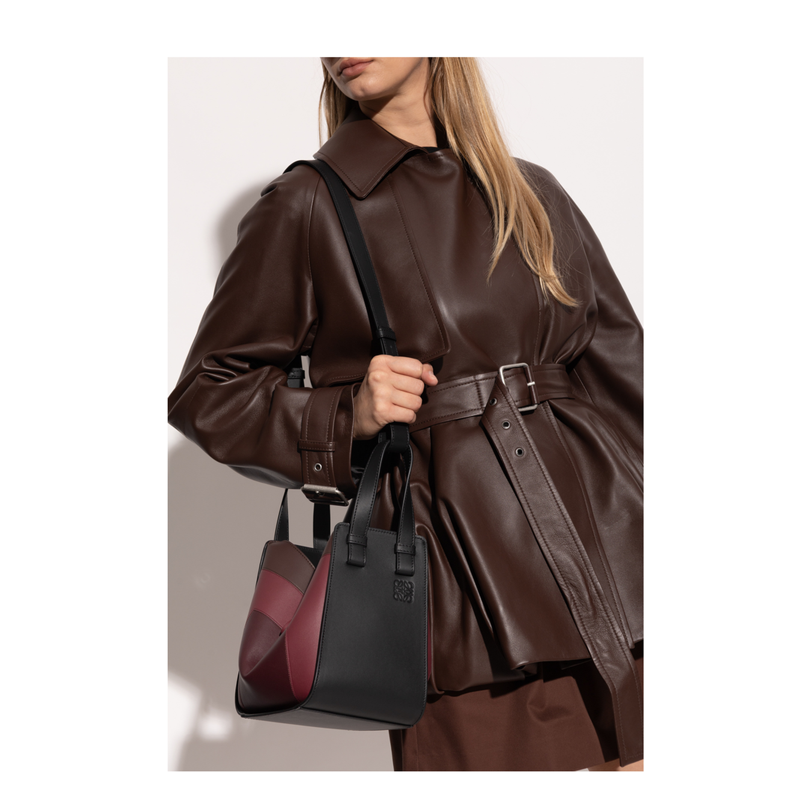 Hammock Handbag Black Red - Image 2