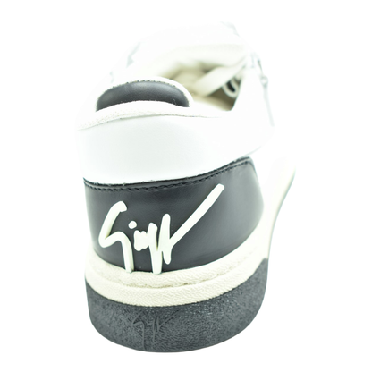 Sneakers - Image 9