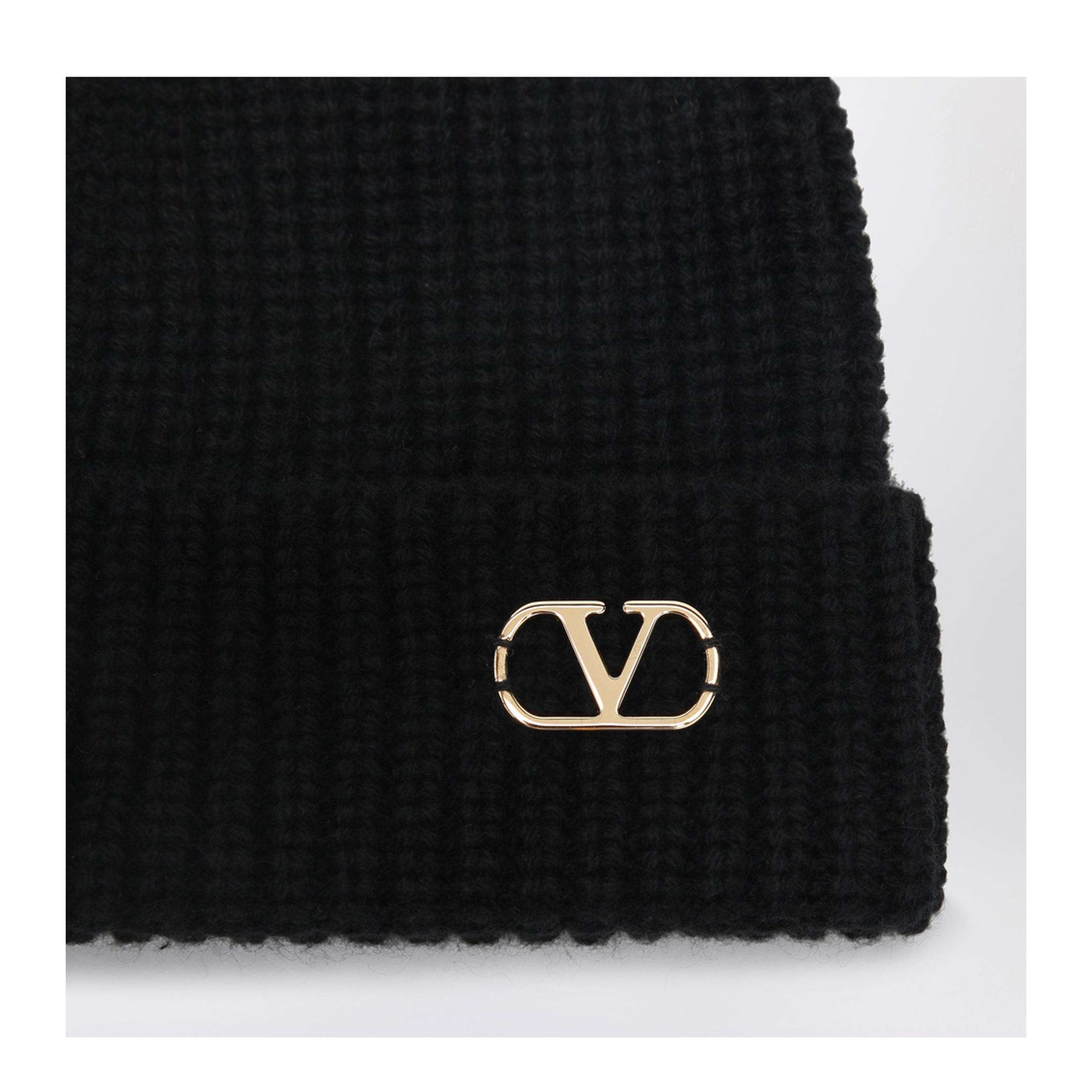 Black Vlogo Signature Cashmere Beanie - Image 2