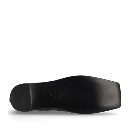 Travel Derby Shoes - Image 6