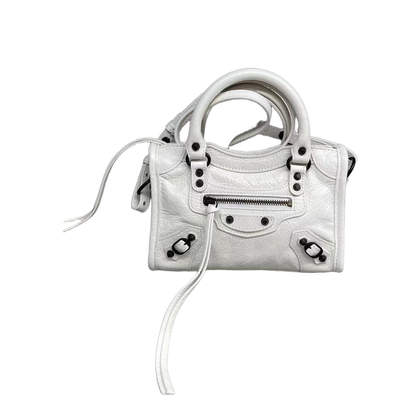 Le City Bag Nano in White - Image 4