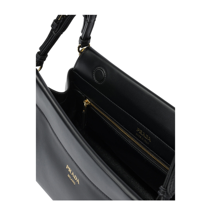 Enchaîné Medium Leather Bag Black - Image 5