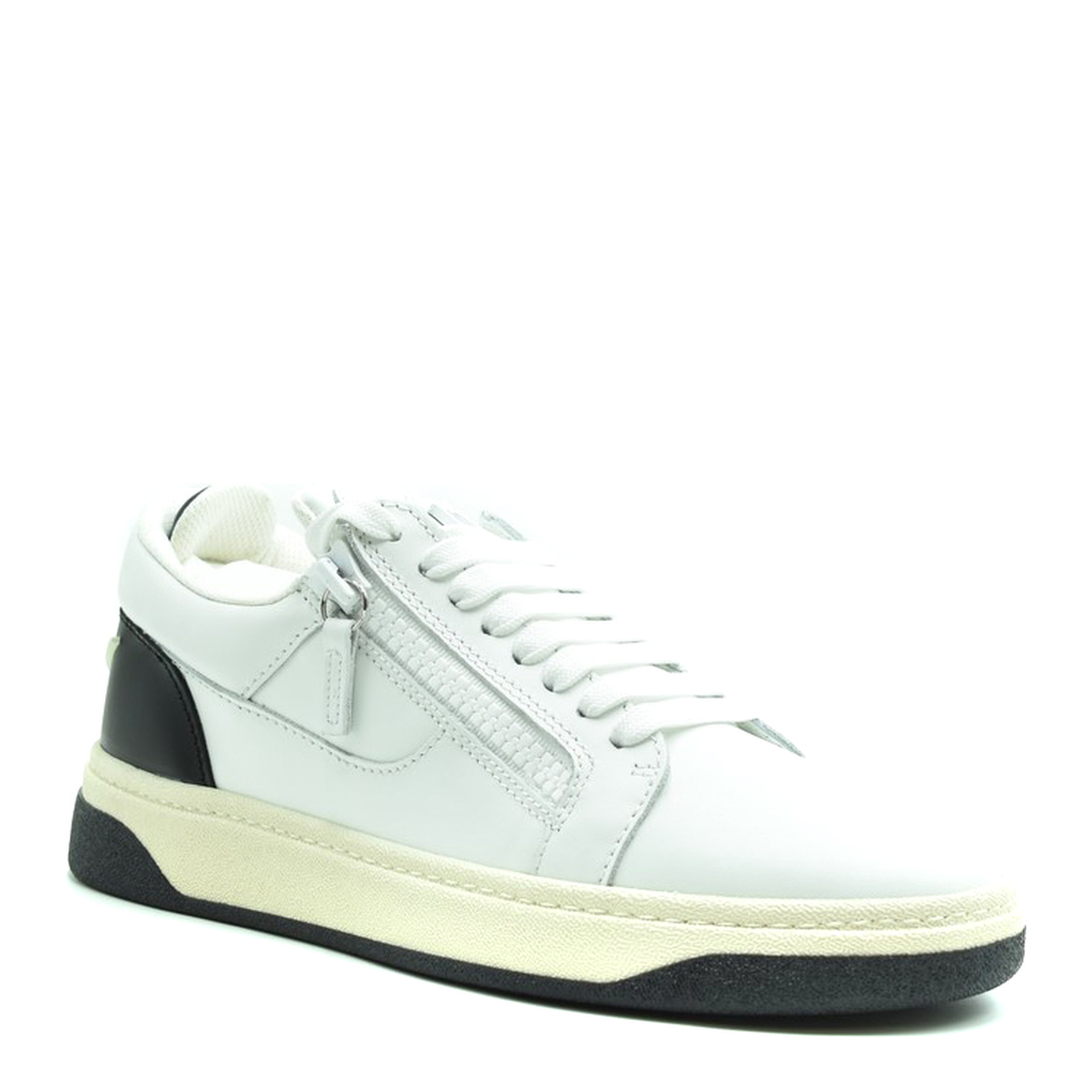 Sneakers - Image 3