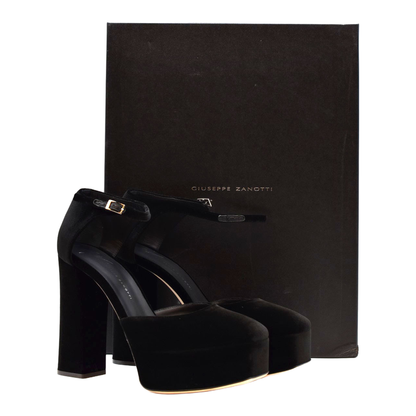 Sandals - Image 5