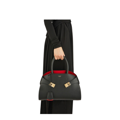 Hug Bicolor Handbag - Image 4