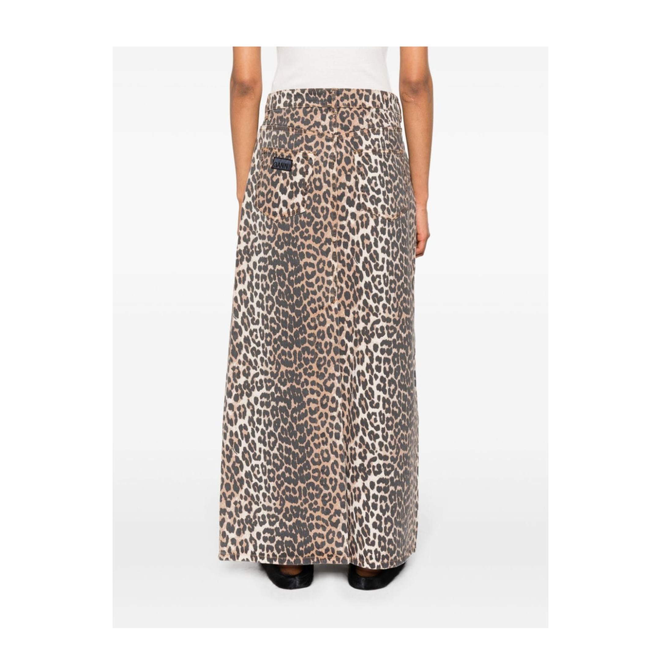 Skirt with Maxi Slit - Image 3