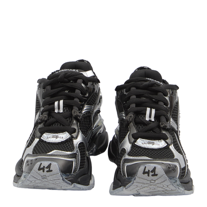 Runner Sneaker in Black/Silver - Image 5