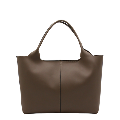 Shopping Bag in Leather Medium-Small - Image 6