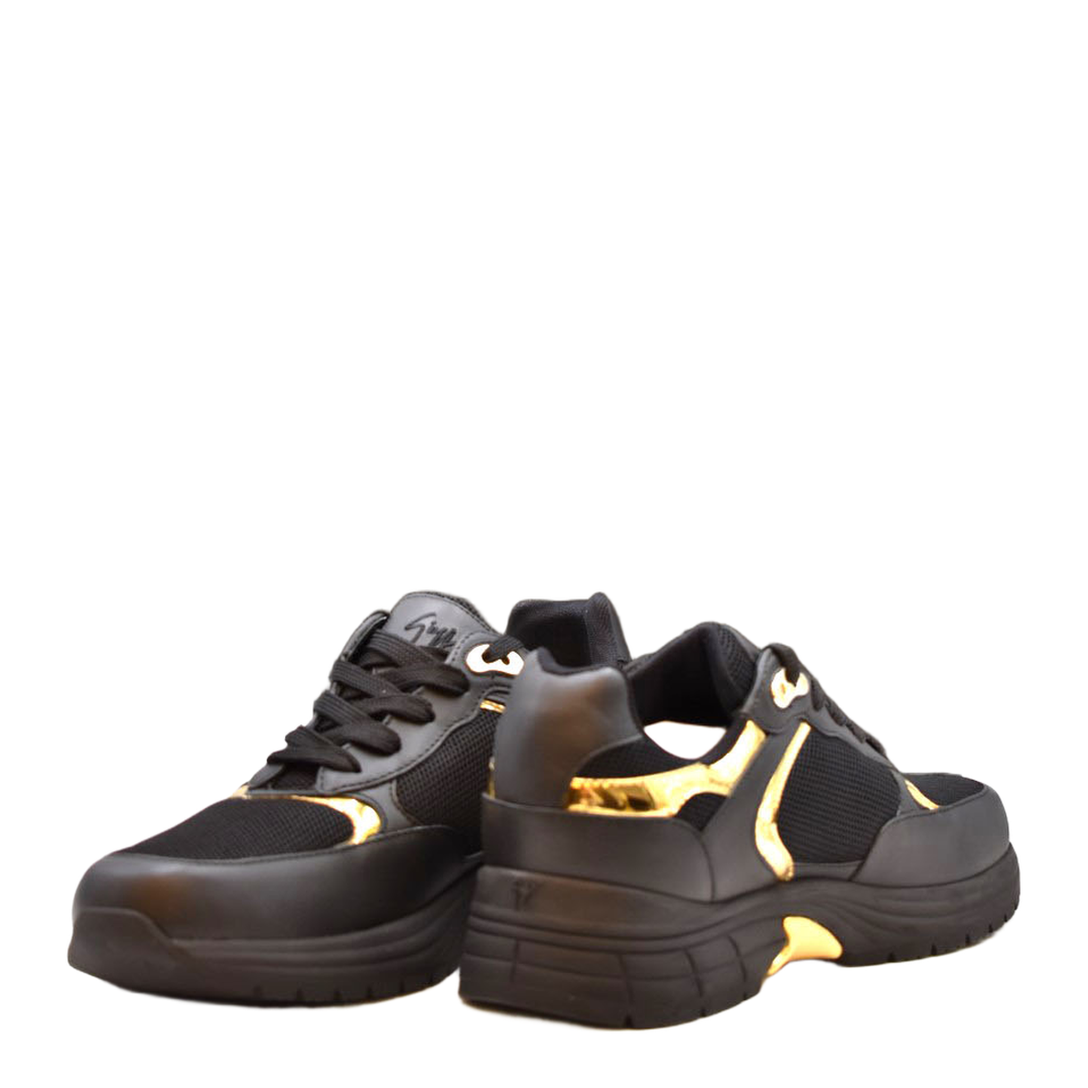 Sneaker - Image 4