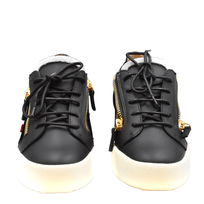 Sneakers - Image 4