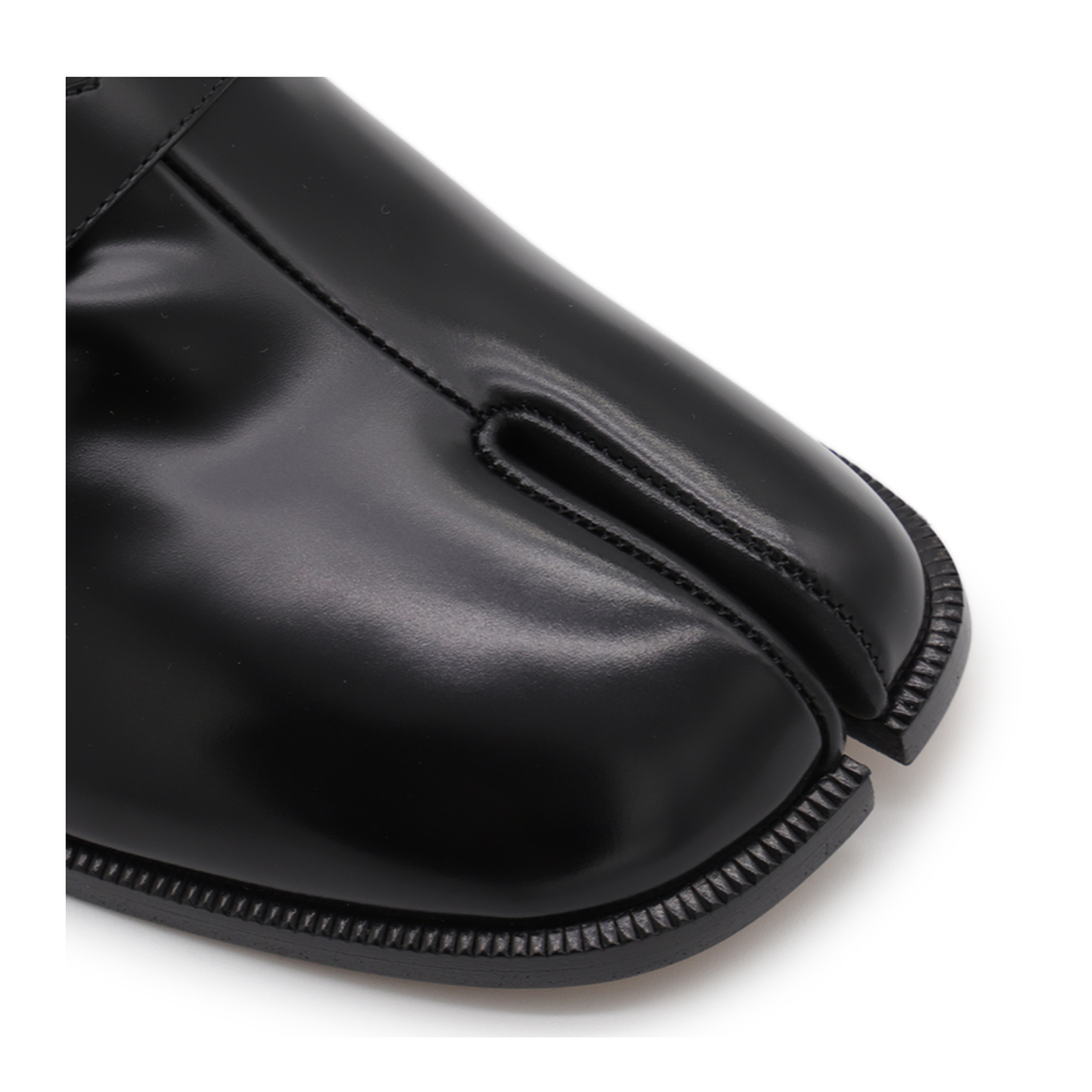 Tabi Loafer in Black Leather - Image 7