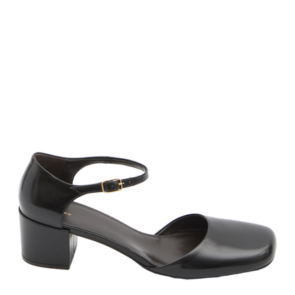 Capsule With Heel Black - Image 1