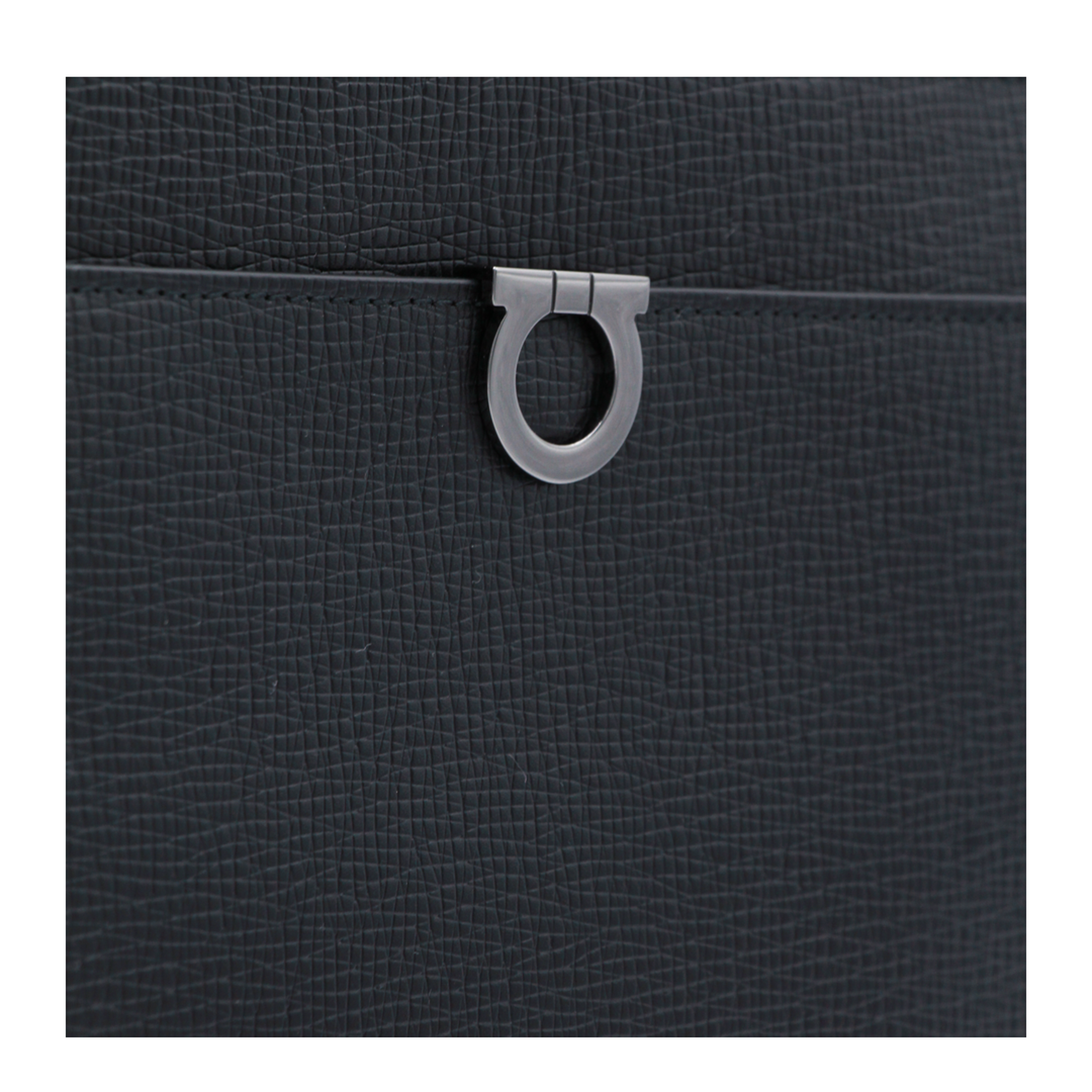 Gancini Hammered Calfskin Pouch - Nero - Image 8