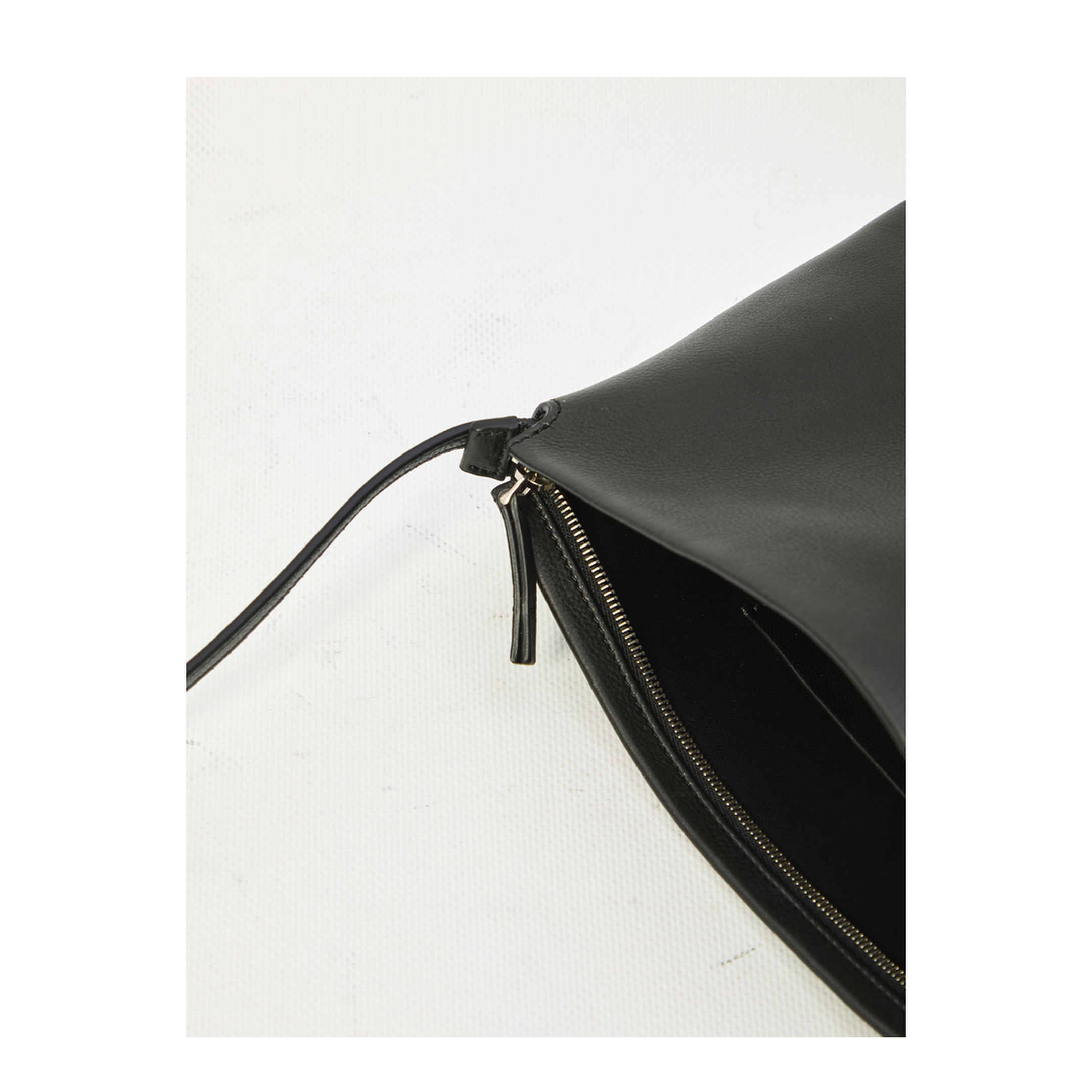 Rene Crossbody Bag - Image 4