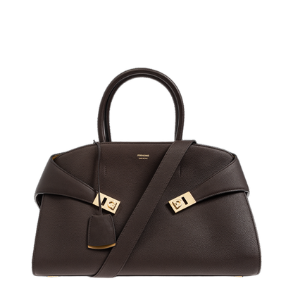 Hug Medium Shoulder Bag - Image 1