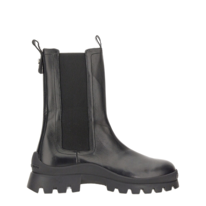 Boots - Image 1
