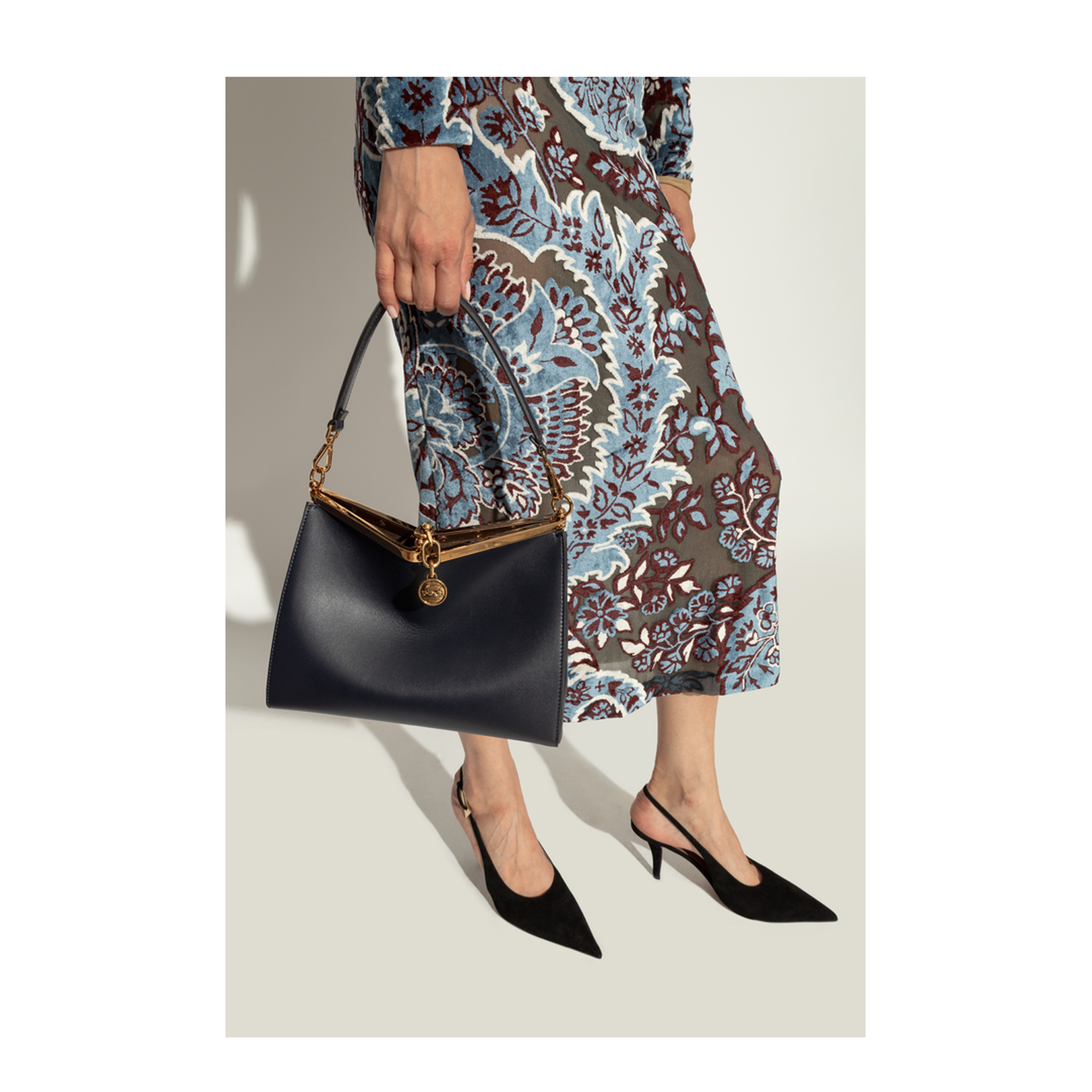 Medium Vela Bag - Image 4
