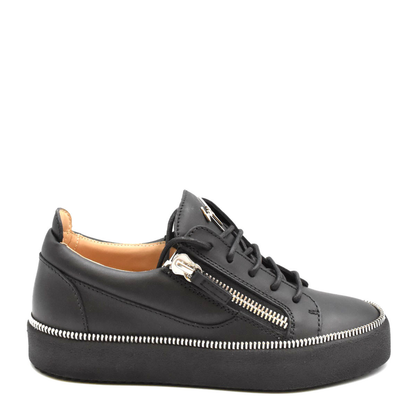 Sneakers - Image 1