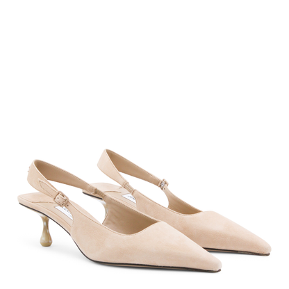 With Heel - Image 3