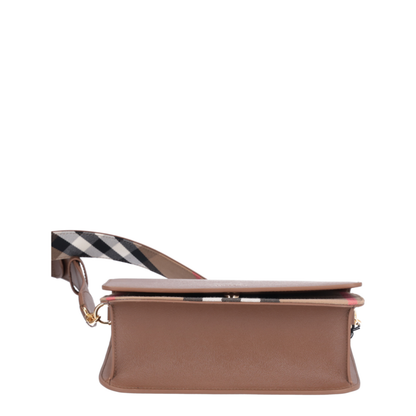 Stylish Women's Messenger Bag - Image 5