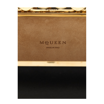 Carnation Knuckle Clutch in Black - Image 3