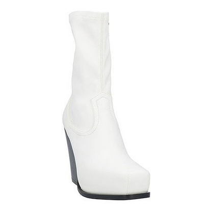 BOOTS - Image 2