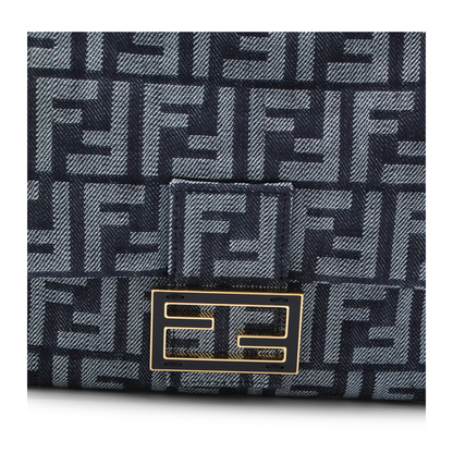 Mamma Baguette Medium Denim-Effect FF Jacquard Shoulder Bag - Dark Blue - Image 7