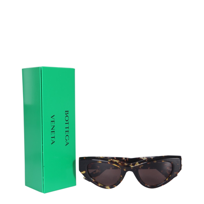 Cat-Eye Sunglasses - Image 2