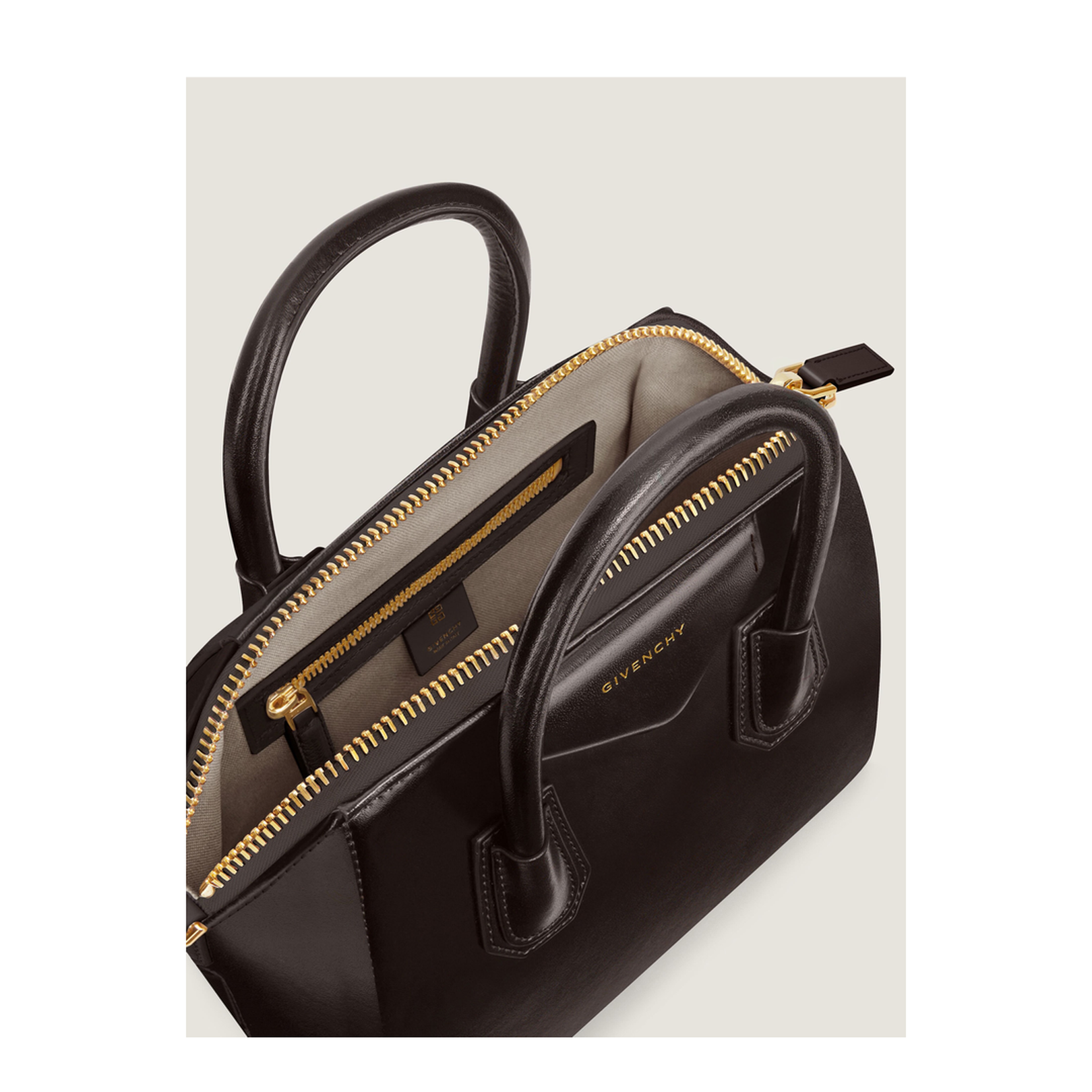 Small Antigona Bag in Box Leather - Image 4